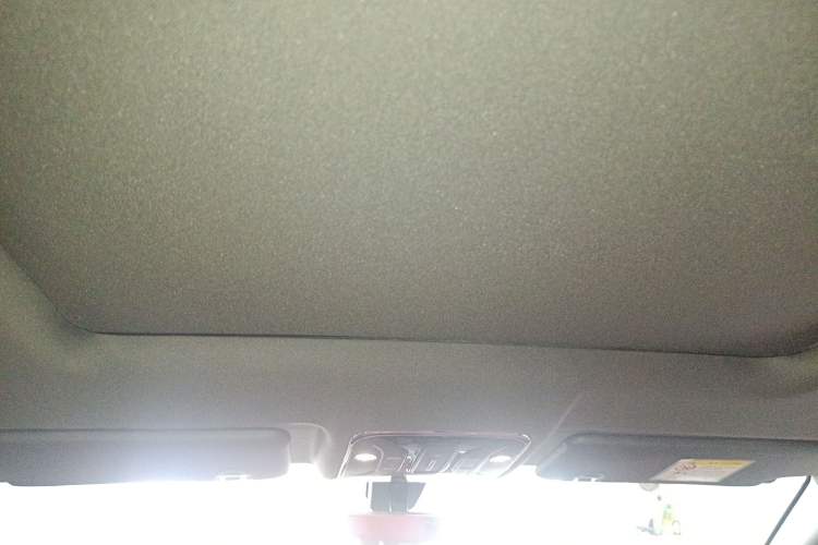 Used JETOUR X70 PRO 2023 1.5T DCT Comfort Edition 5 Seats Headliner