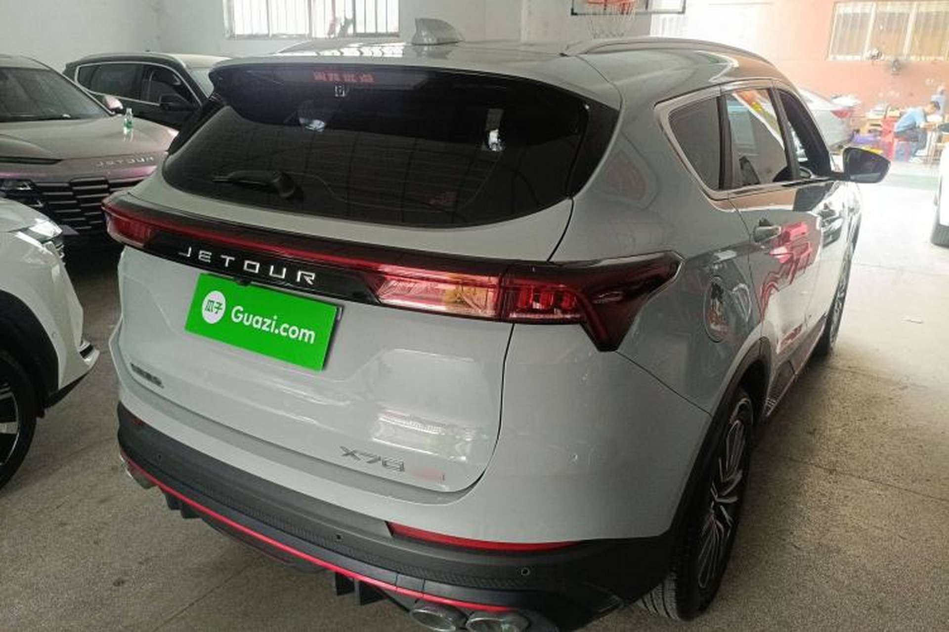 Used JETOUR X70 PRO 2023 1.5T DCT Comfort Edition 5 Seats Rear Right 45 Deg