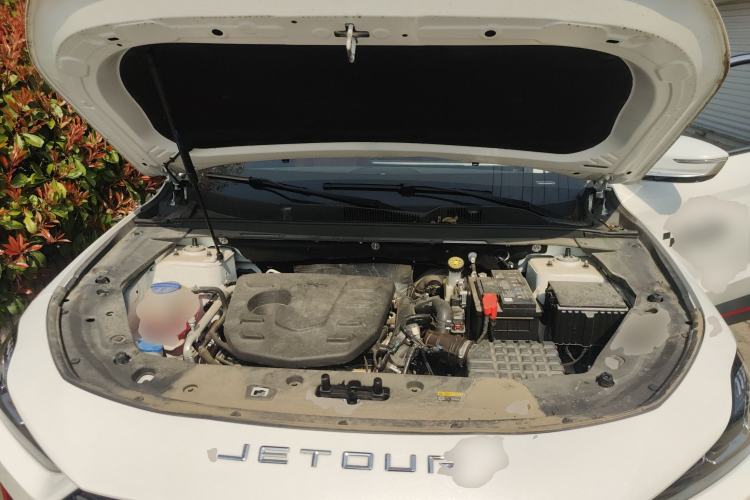 Used JETOUR X70 PRO 2023 1.5T DCT Comfort Edition 5 Seats Engine Bay