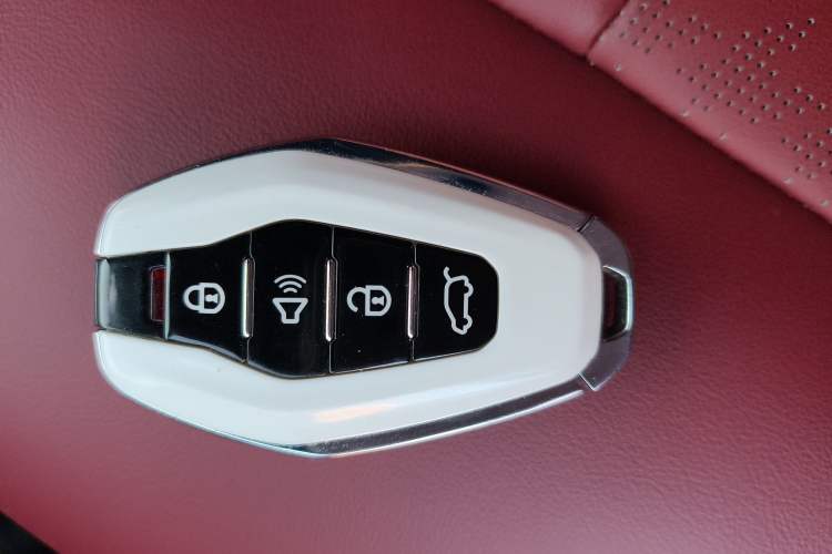 Used JETOUR X70 PRO 2023 1.6T DCT Enjoy PRO 5-Seater Interior 1