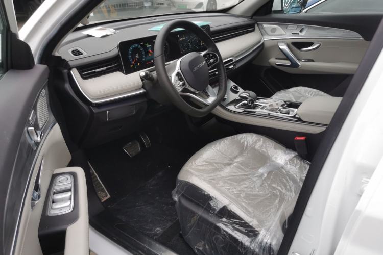 Used JETOUR X70 PRO 2023 2.0T DCT Luxury PRO+ 7-Seater Left Front Seat