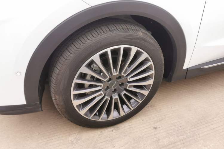 Used JETOUR X70 PRO 2023 2.0T DCT Luxury PRO+ 7-Seater Left Front Wheel Hub