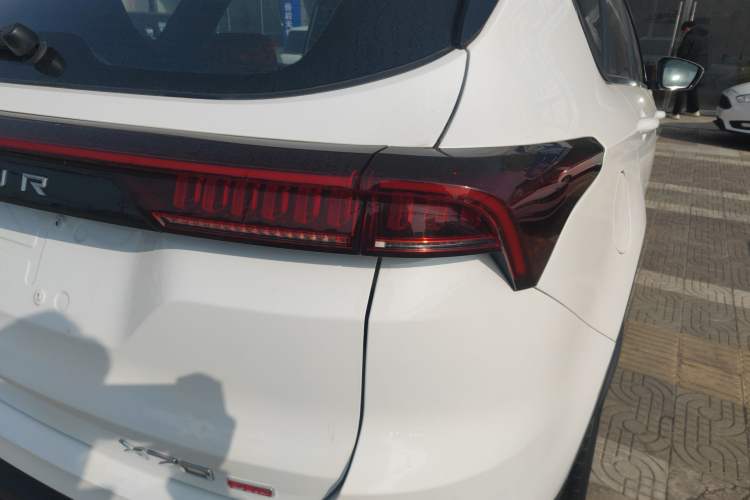 Used JETOUR X70 PRO 2023 1.5T DCT Comfort Edition 5 Seats Right Rear Taillight