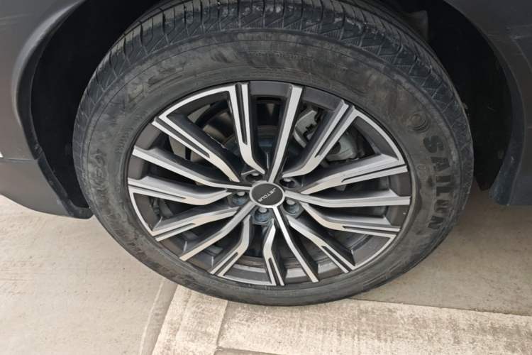 Used JETOUR X70 PRO 2023 1.5T DCT Comfort Edition 7-Seater Right Rear Wheel Hub