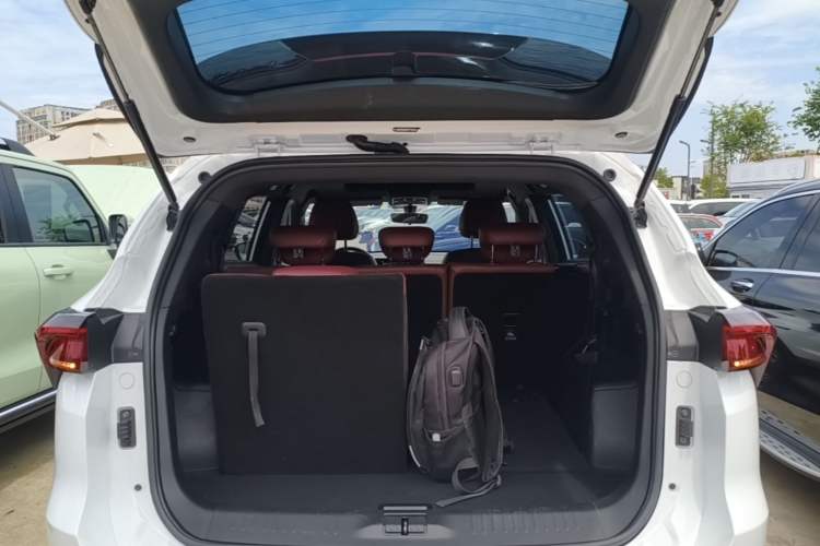 Used JETOUR X70 PRO 2023 1.6T DCT Enjoy PRO 7-Seater Trunk