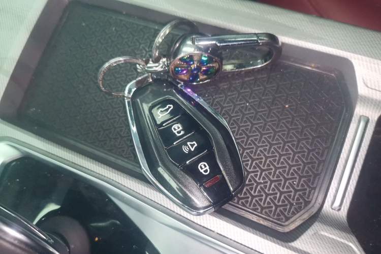 Used JETOUR X70 PRO 2023 1.5T DCT Comfort Edition 7-Seater Vehicle Key