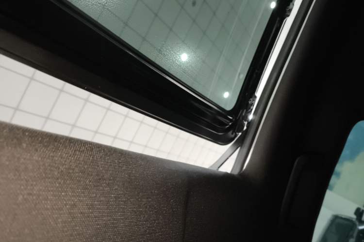 Used JETOUR X70 PRO 2024 1.5T DCT Peanut Edition 7-Seater Headliner