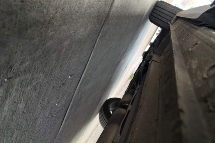 Used JETOUR X70 PRO 2024 1.6T DCT Smart Enjoyment 5-Seater Left Side Sill