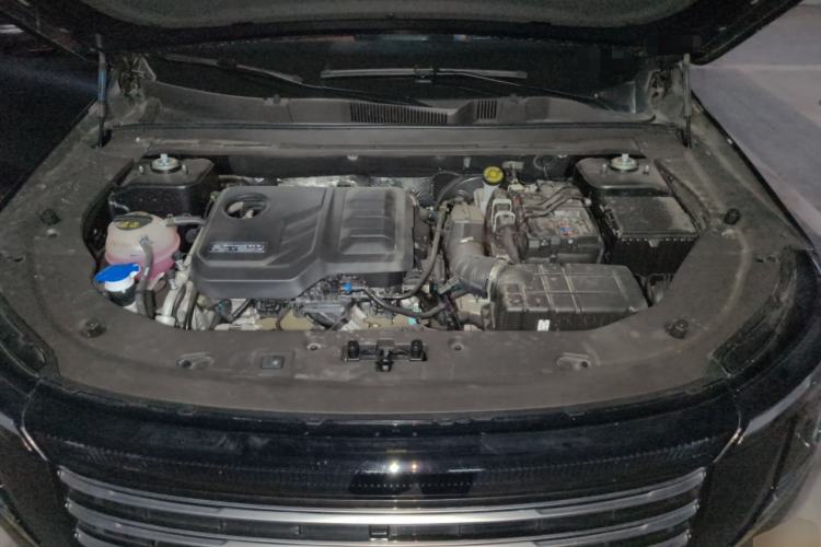 Used JETOUR X70L 2026 Model—2.0TD Automatic Flagship, 5-seater Engine Bay