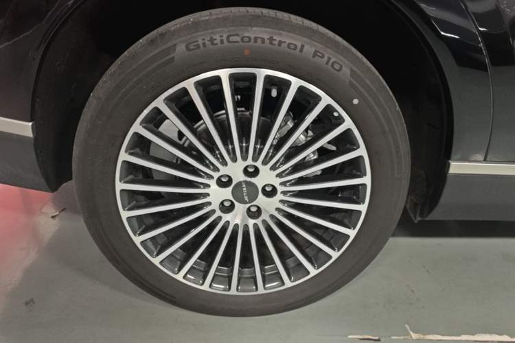 Used JETOUR X70L 2026 Model—2.0TD Automatic Elite, 7-seater Exterior 5