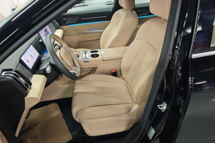 Used JETOUR X70L 2026 Model—2.0TD Automatic Elite, 7-seater Left Front Seat