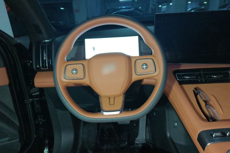 Used JETOUR X70L 2026 Model—2.0TD Automatic Flagship, 5-seater Steering Wheel