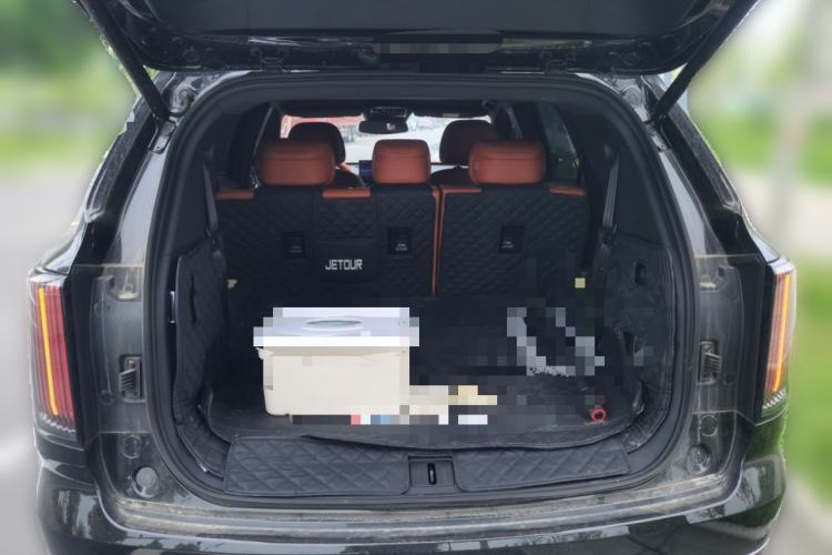 Used JETOUR X70L 2026 Model—1.5TD Dual-Clutch Comfort, 7-seater Trunk