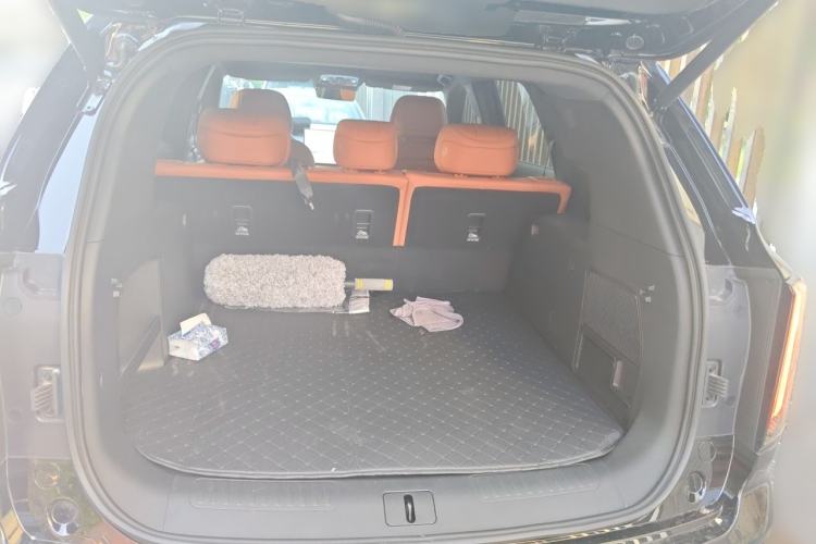 Used JETOUR X70L 2026 Model—1.5TD Dual-Clutch Luxury, 5-seater Trunk