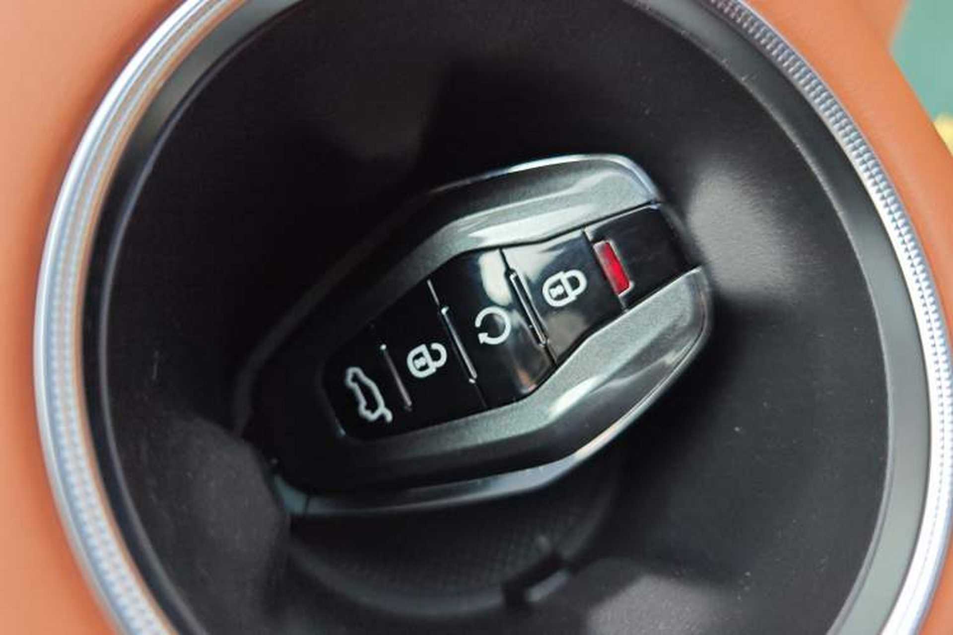 Used JETOUR X70L 2026 Model—2.0TD Automatic Elite, 7-seater Vehicle Key