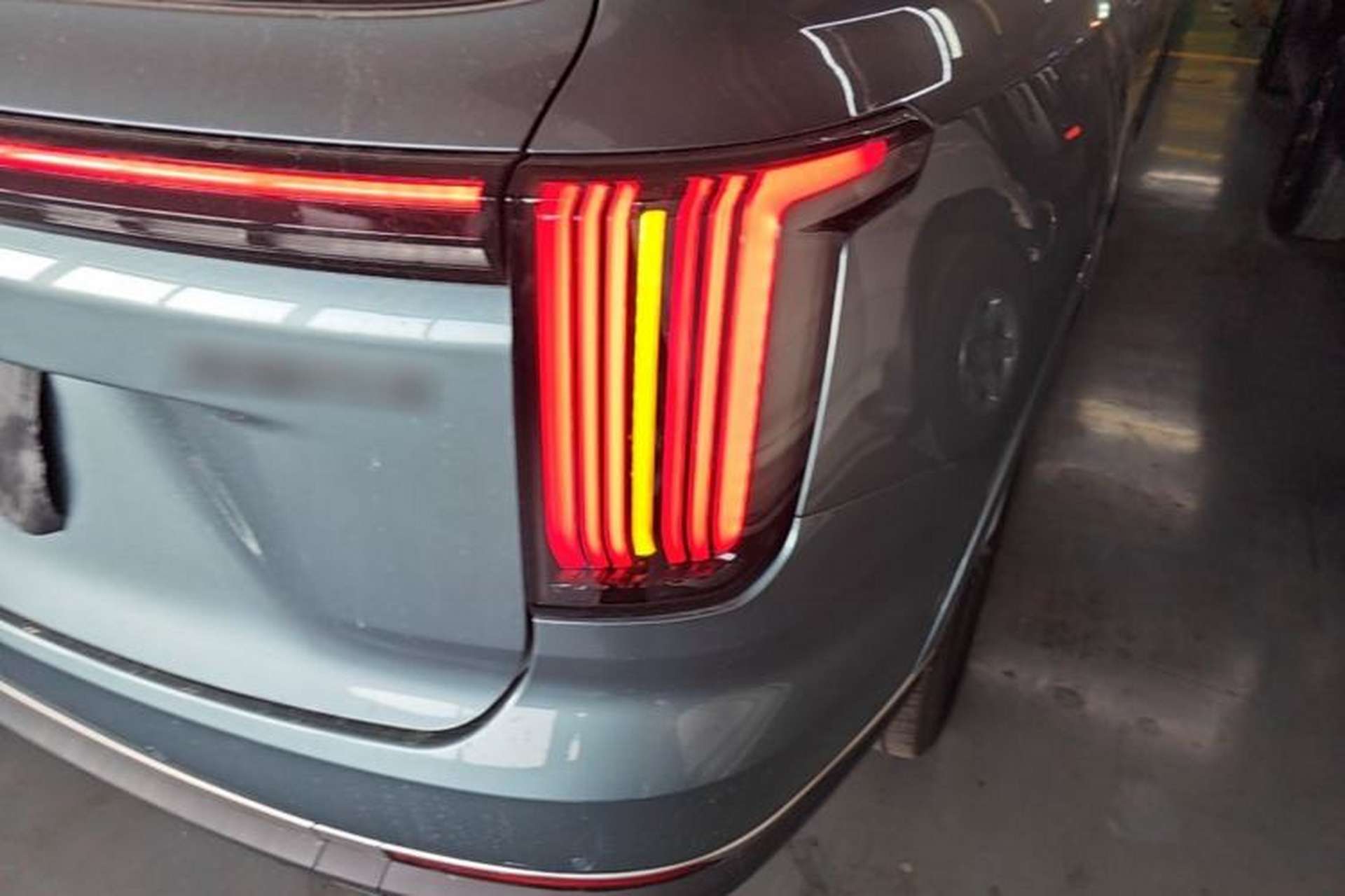 Used JETOUR X70L 2026 Model—2.0TD Automatic Flagship, 7-seater Exterior 3