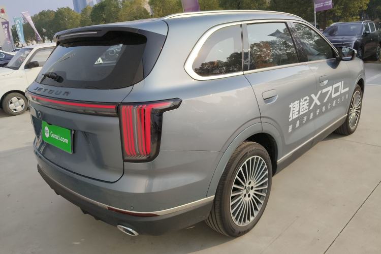 Used JETOUR X70L 2026 Model—2.0TD Automatic Flagship, 7-seater Rear Right 45 Deg