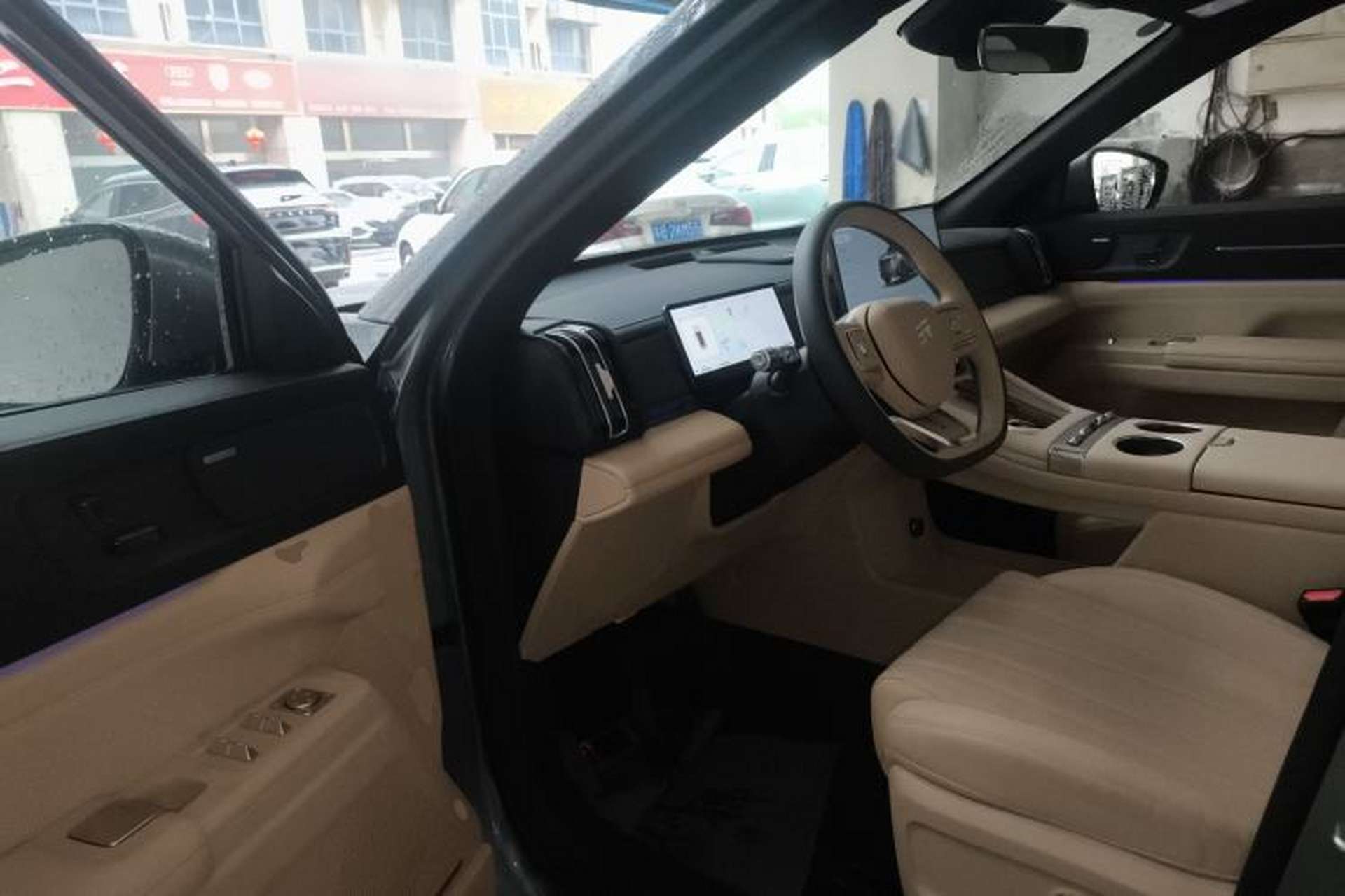 Used JETOUR X70L 2026 Model—2.0TD Automatic Flagship, 7-seater Driver Seat