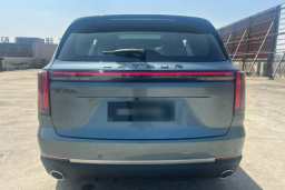 Thumbnail 10