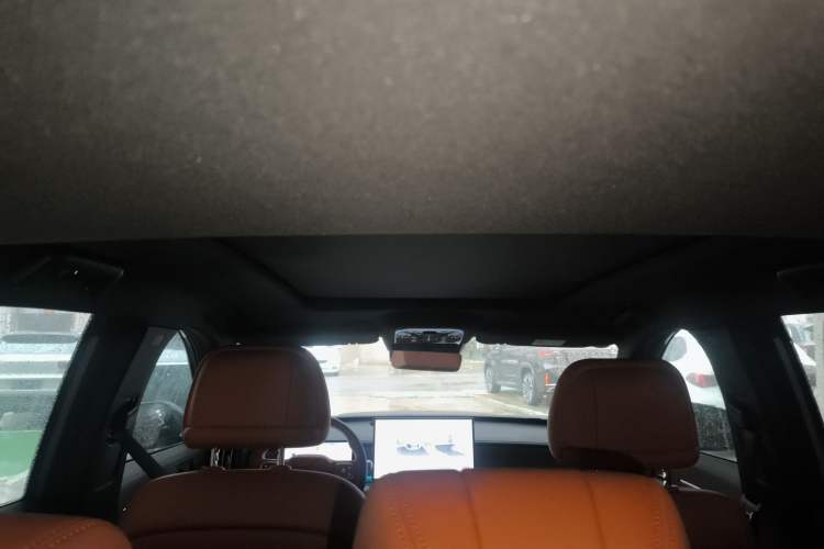 Used JETOUR X70L 2026 Model—2.0TD Automatic Flagship, 7-seater Headliner