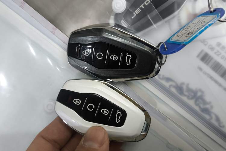 Used JETOUR X70L 2026 Model—2.0TD Automatic Flagship, 7-seater Interior 1