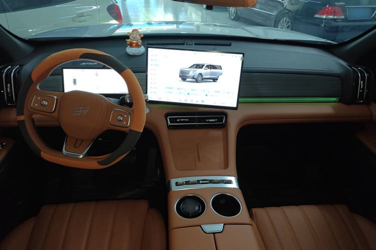 Used JETOUR X70L 2026 Model—2.0TD Automatic Flagship, 7-seater Interior 2