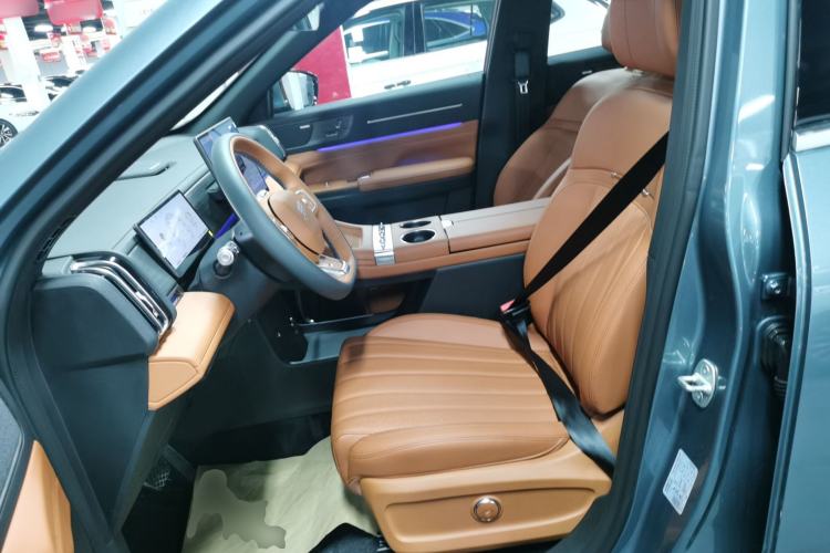 Used JETOUR X70L 2026 Model—2.0TD Automatic Flagship, 7-seater Left Front Seat