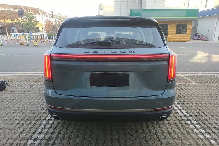 Used JETOUR X70L 2026 Model—1.5TD Dual-Clutch Comfort, 5-seater Rear