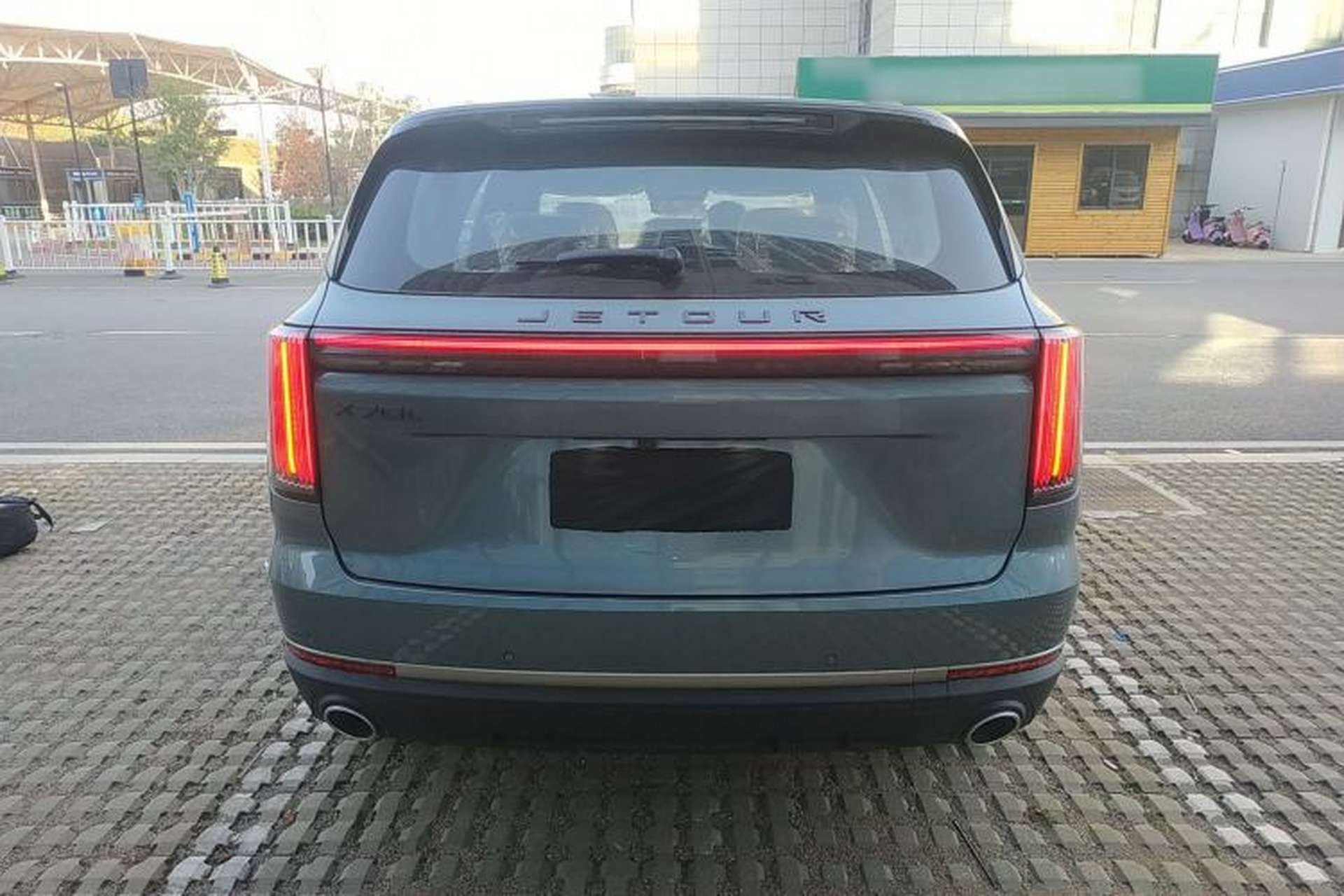Used JETOUR X70L 2026 Model—1.5TD Dual-Clutch Comfort, 5-seater Rear