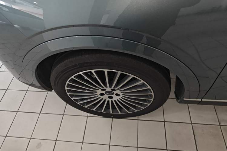 Used JETOUR X70L 2026 Model—2.0TD Automatic Flagship, 7-seater Exterior 4