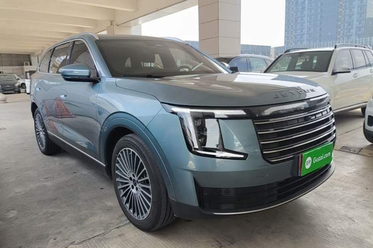 Used JETOUR X70L 2026 Model—2.0TD Automatic Flagship, 7-seater Front Right 45 Deg