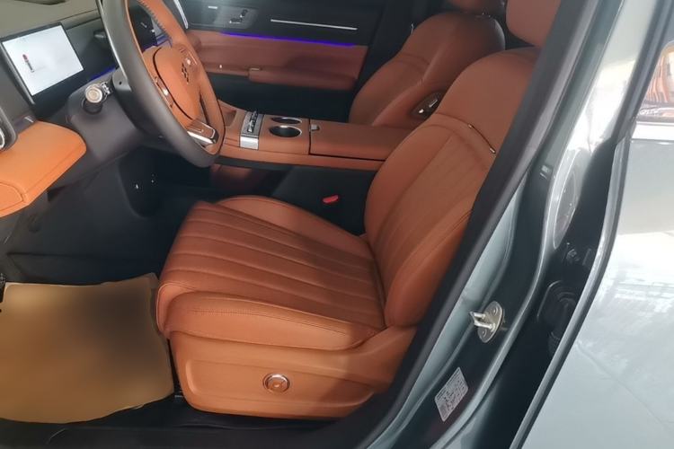 Used JETOUR X70L 2026 Model—2.0TD Automatic Flagship, 7-seater Left Front Seat