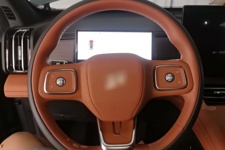 Used JETOUR X70L 2026 Model—2.0TD Automatic Flagship, 7-seater Steering Wheel