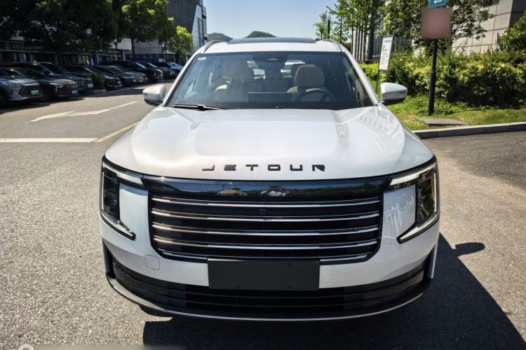 Used JETOUR X70L 2026 Model—1.5TD Dual-Clutch Comfort, 7-seater Exterior 1