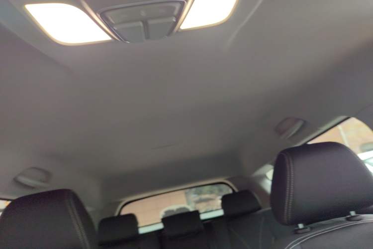 Used JETOUR X70M 2022 1.5T Manual Advanced Partner 7-Seater Headliner
