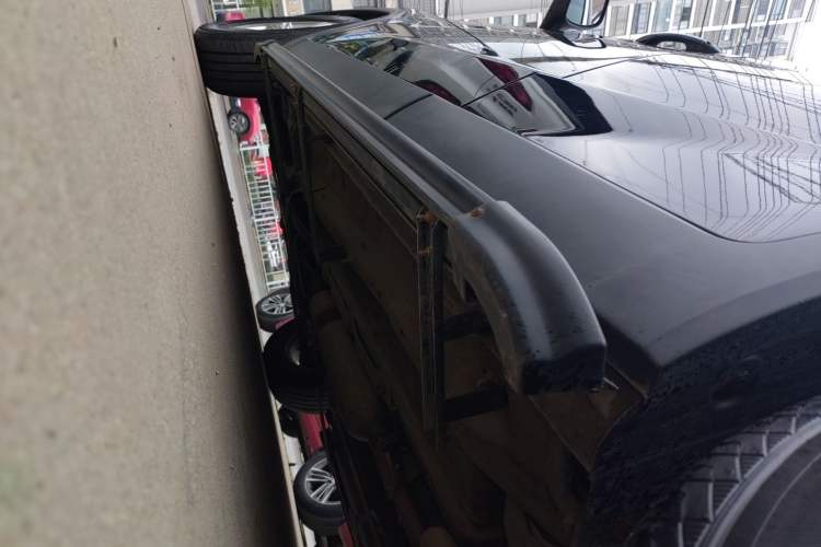 Used JETOUR X70M 2022 1.5T Manual Advanced Partner 7-Seater Left Side Sill
