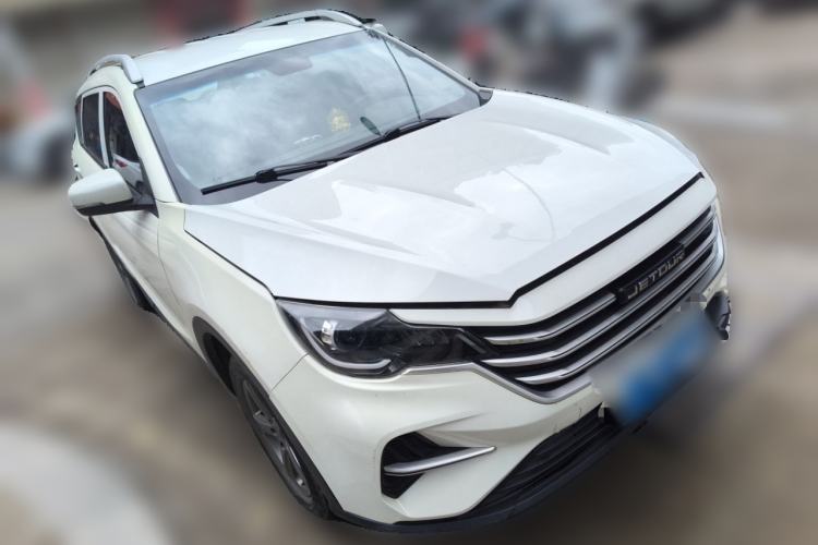 Used JETOUR X70M 2020 Revised 1.5T Manual Partner Version 6-Seater Front Right 45 Deg