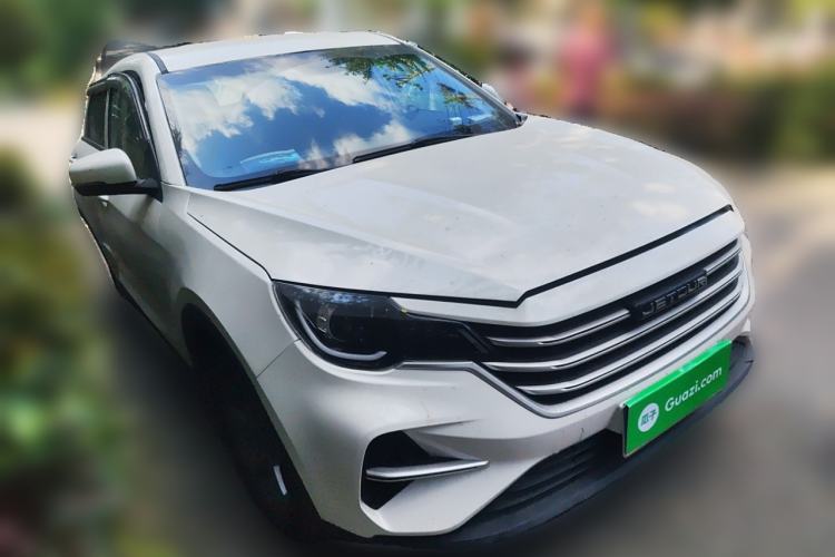 Used JETOUR X70M 2020 Revised 1.5T Manual Partner Version 6-Seater Front Right 45 Deg