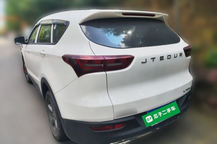 Used JETOUR X70M 2020 Revised 1.5T Manual Partner Version 6-Seater Rear Left 45 Deg