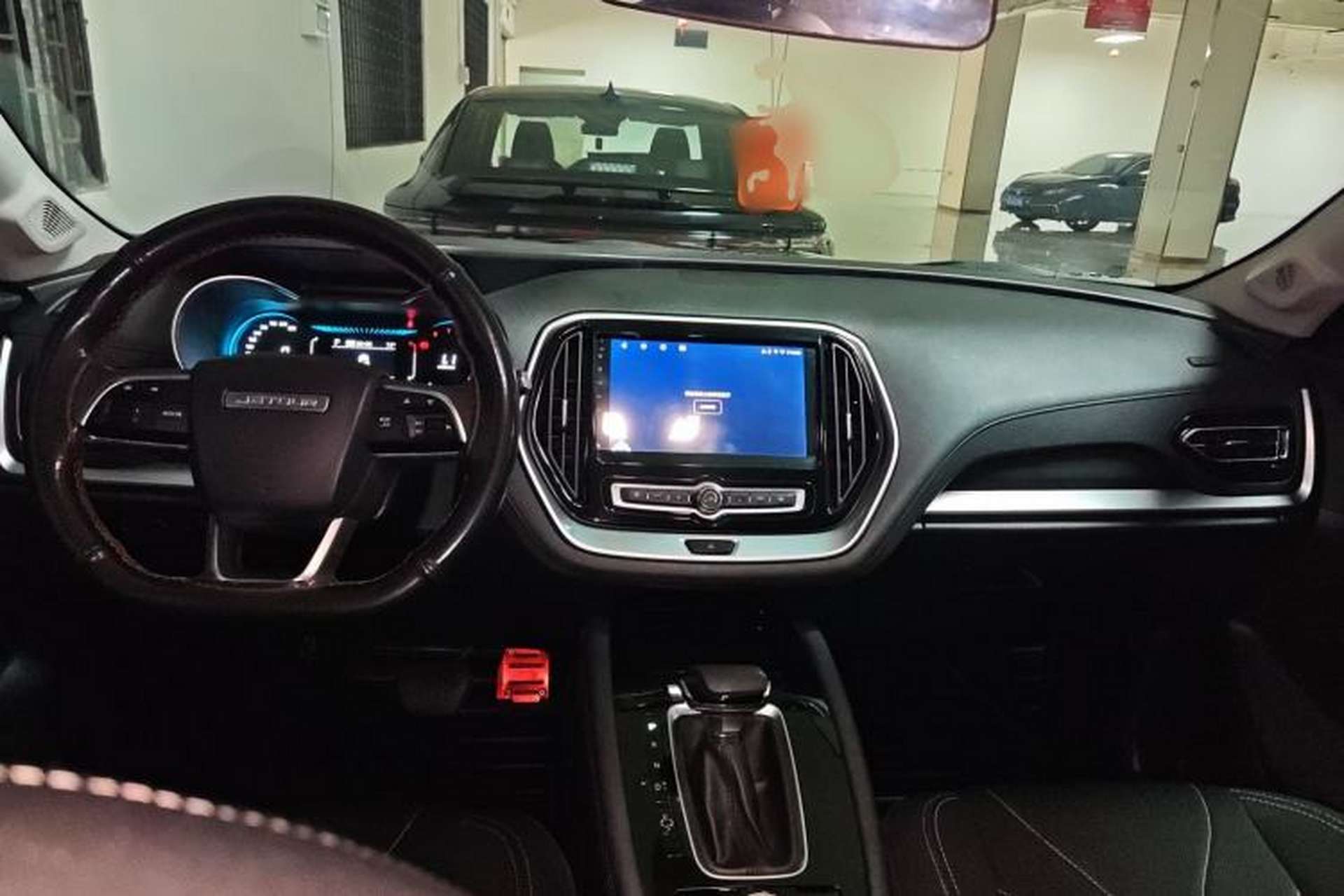 Used JETOUR X70M 2020 1.5T DCT Companion Version Center Console