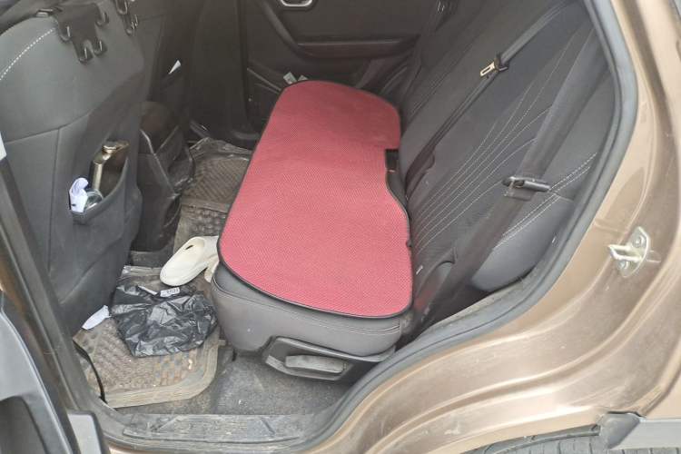 Used JETOUR X70M 2020 1.5T Manual Partner Model Left Rear Seat