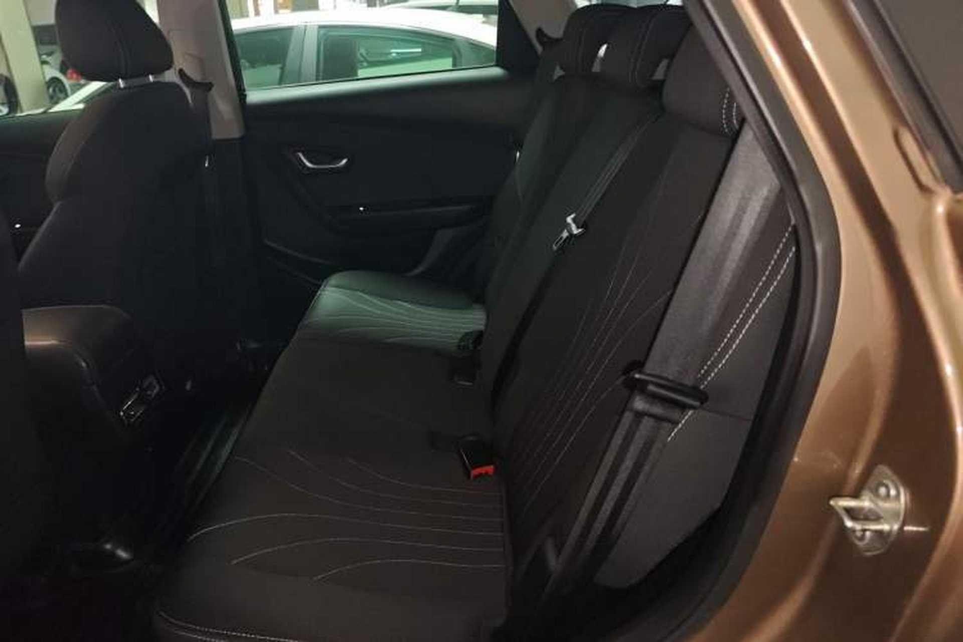 Used JETOUR X70M 2020 1.5T DCT Companion Version Left Rear Seat