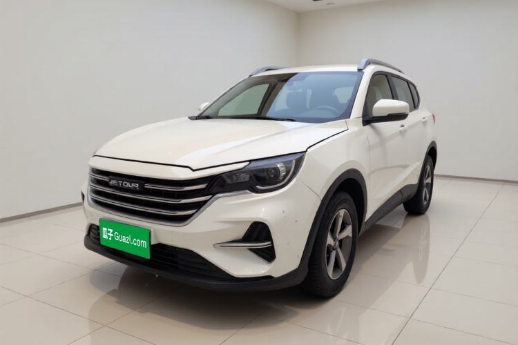 Used JETOUR X70M 2020 Revised Version 1.5T DCT Companion Edition 5 Seats Guazi used car, China used car export, Used car for sale, Used  cars, Cheapest cars for sale