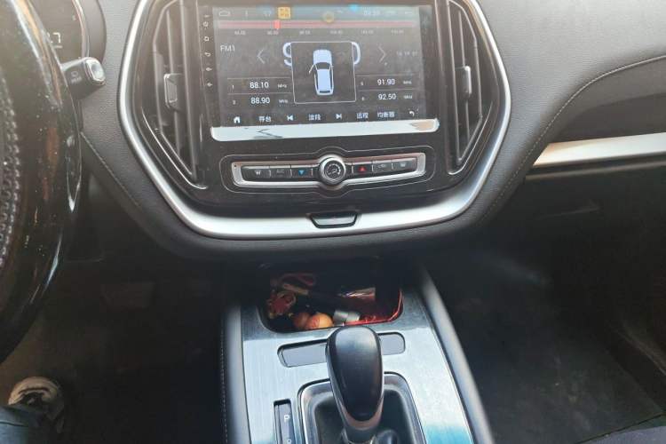 Used JETOUR X70M 2020 1.5T DCT Companion Version Audio And AC Panel