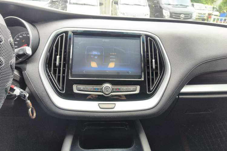 Used JETOUR X70M 2020 1.5T Manual Travel Companion Model Audio And AC Panel