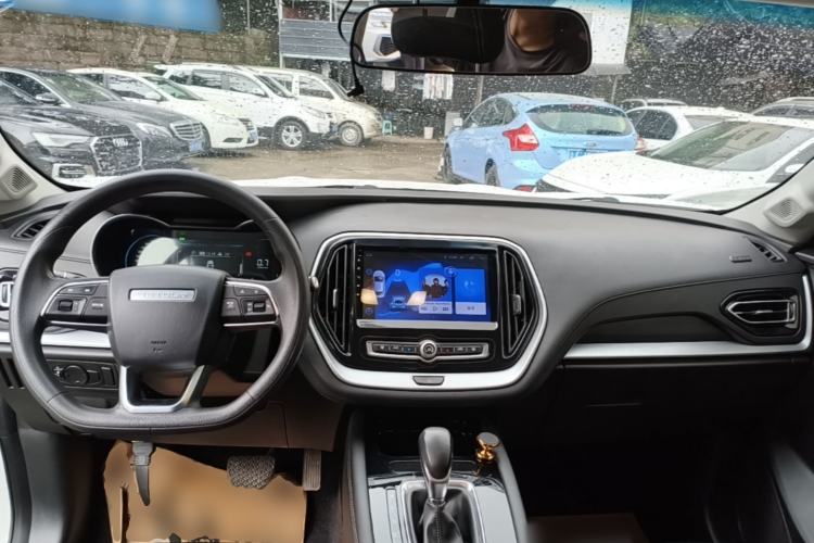 Used JETOUR X70M 2020 1.5T DCT Companion Version Center Console