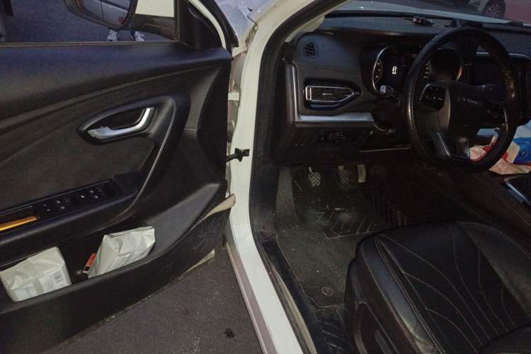 Used JETOUR X70M 2020 1.5T Manual Travel Companion Model Driver Seat