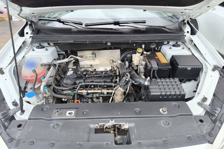 Used JETOUR X70M 2020 1.5T Manual Travel Companion Model Engine Bay