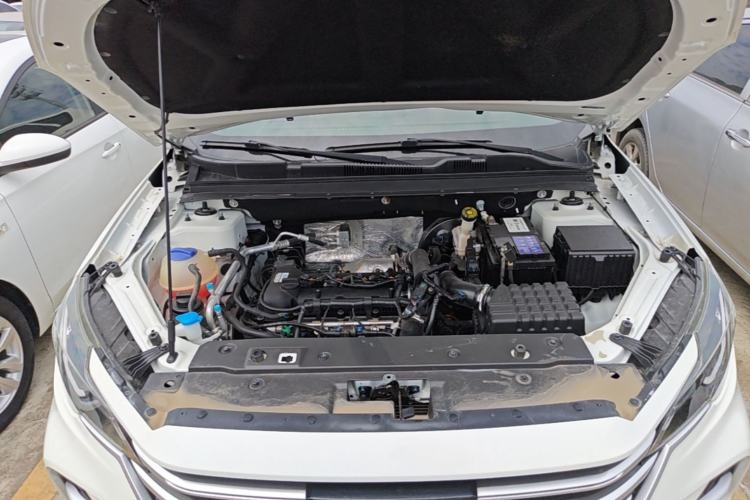 Used JETOUR X70M 2020 1.5T Manual Partner Model Engine Bay