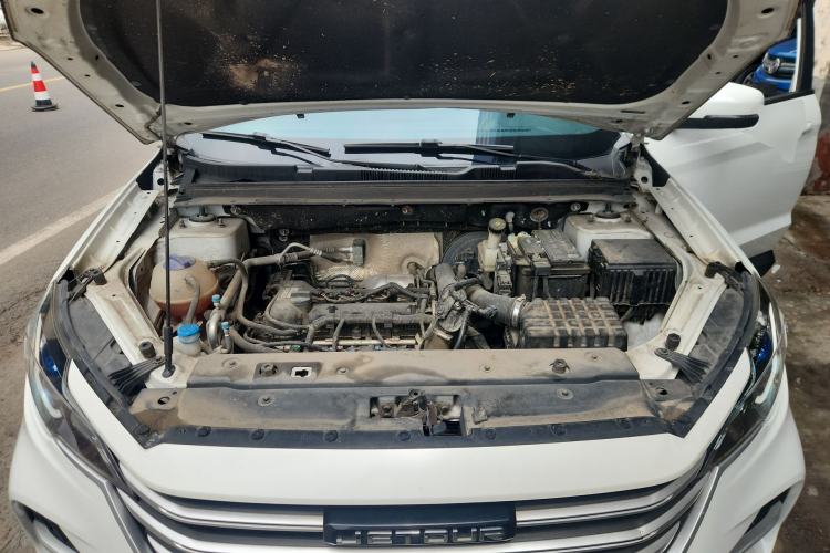Used JETOUR X70M 2020 1.5T Manual Travel Companion Model Engine Bay